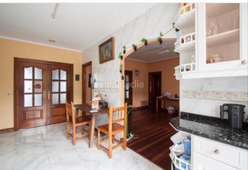 Foto d1700330-2fda-4079-90ac-9bbbb88e9201. Casa pareada en Igeldo Donostia - San Sebastián