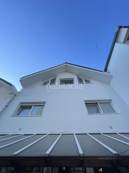 Foto 432f5e83-f727-46c0-b626-f54c4eff0279. Casa amb calefacció aparcament piscina a Miracruz Donostia - San Sebastián