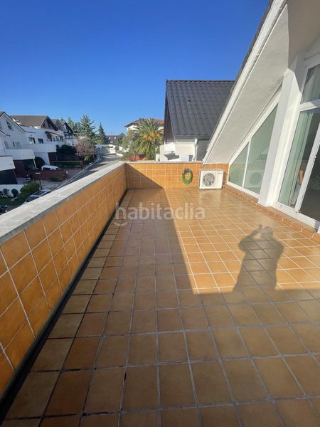 Foto 763fa44c-b0ac-4a46-8631-7e2036a18965. Casa amb calefacció aparcament piscina a Miracruz Donostia - San Sebastián
