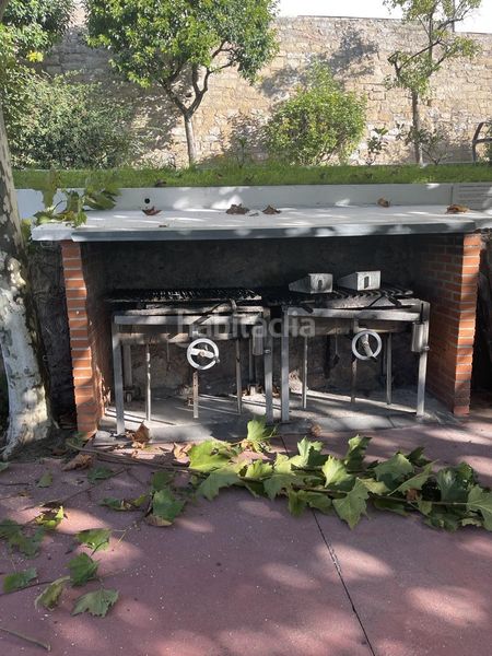 Foto c11a593f-6e09-4747-a1c5-e34cf352cd55. Casa amb calefacció aparcament piscina a Miracruz Donostia - San Sebastián
