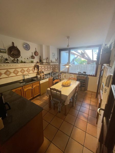 Foto d8e79aee-fe97-4900-b695-2fb6dfe393e2. Casa amb calefacció aparcament piscina a Miracruz Donostia - San Sebastián