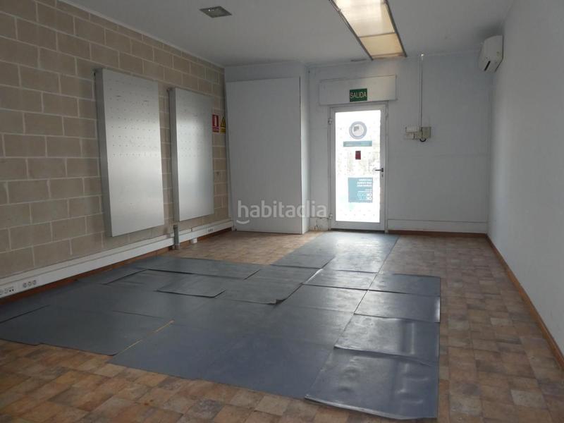 Foto 178ffc3f-7cae-41ff-8fbd-f2dc33392bdd. Bâtiment à usage industriel dans Centro Tudela