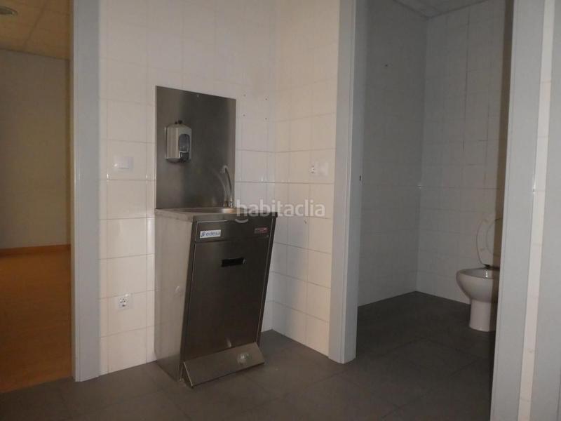 Foto 7427b351-2888-4a69-993f-23d288d41a29. Bâtiment à usage industriel dans Centro Tudela