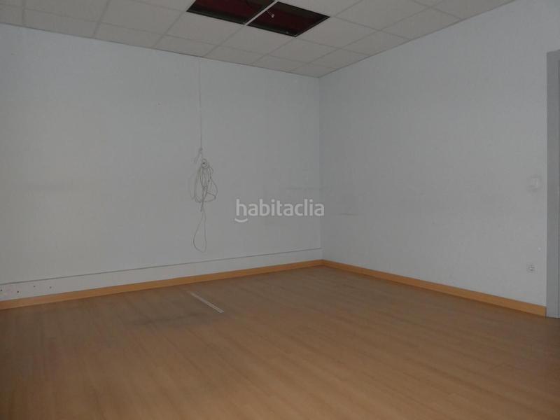 Foto 87be6304-19e5-43f2-9754-0284bba83a97. Bâtiment à usage industriel dans Centro Tudela