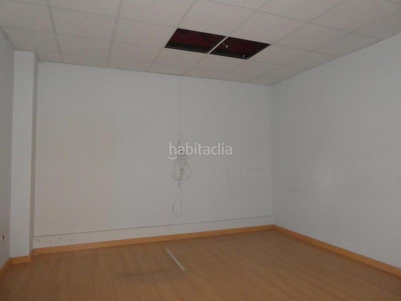 Foto b91d8122-4b81-449c-90a1-d526a7f69fec. Bâtiment à usage industriel dans Centro Tudela