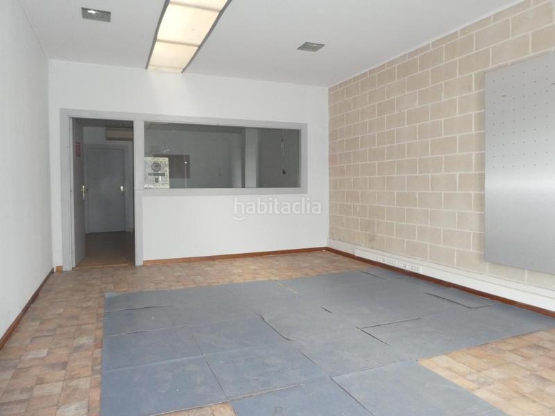 Foto d9f015fc-dcb9-44eb-8891-e635fcbb0fdd. Bâtiment à usage industriel dans Centro Tudela