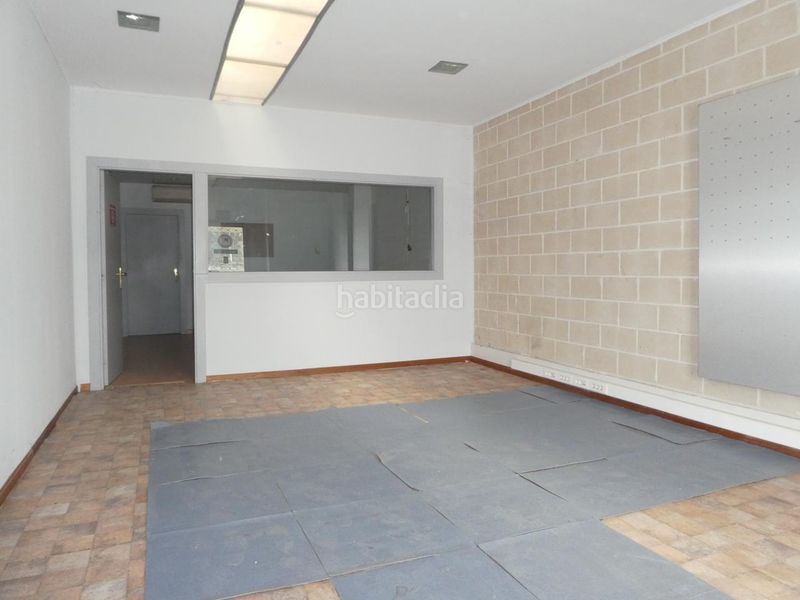 Foto 4d983679-724f-43c5-abf8-112c79d01166. Nave industrial en Centro Tudela