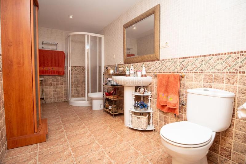 Foto 31447bee-28c8-49bb-bd3c-edb3a2e4c7f0. Casa con riscaldamento parcheggio in Novallas