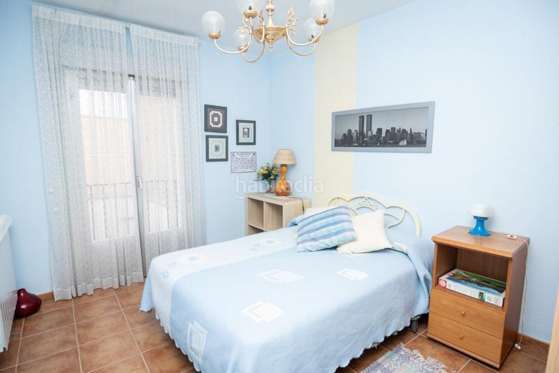 Foto c8bf2fd8-0f0a-4060-b469-cc28eeb3fe96. Casa con riscaldamento parcheggio in Novallas