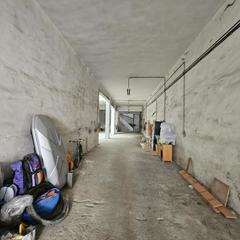 Local commercial  Canteras