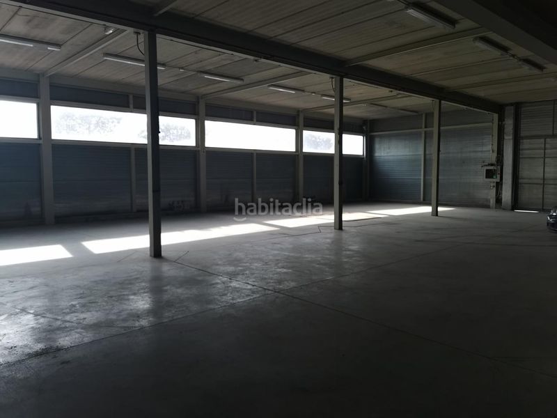 Foto 8eee0198-1698-4930-a958-af18923b378a. Nave industrial en Valtierra