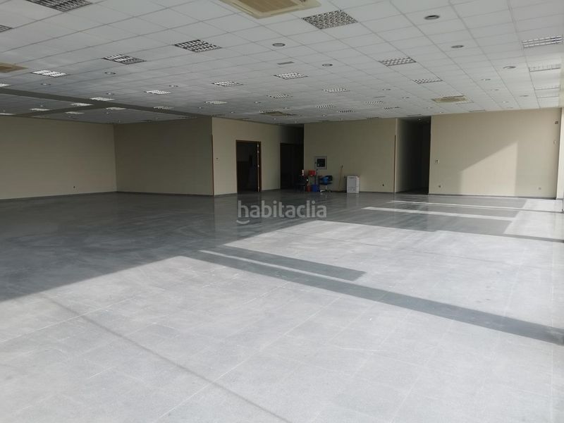 Foto 92c62860-45e9-4d83-958f-b0c2053825dd. Nave industrial en Valtierra