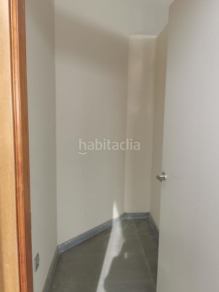 Foto a2193161-a59c-45f3-9c96-9619800eabca. Nave industrial en Valtierra