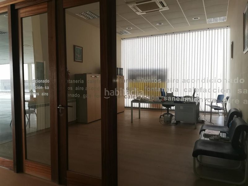 Foto fde7bb0a-e6e2-4a6f-8b22-6b49b0f8528d. Nave industrial en Valtierra