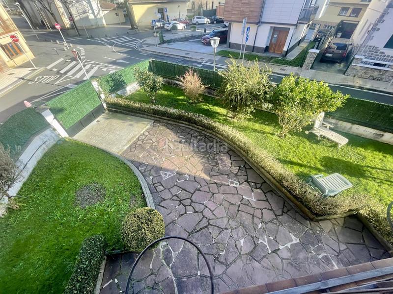 Foto 03453768-5942-43b6-b176-0d288d2fae6a. Casa amb calefacció aparcament a Centro - Mendibil - Santiago Irun