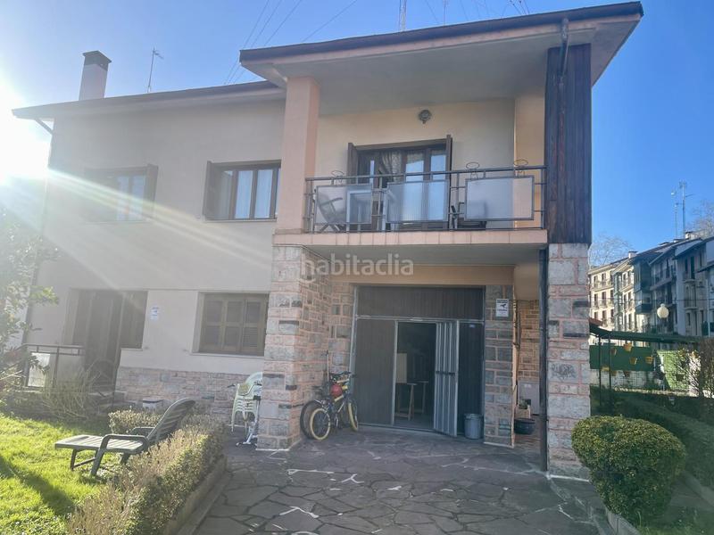 Foto 6114da38-9456-4bd0-987a-2cb8abb5d0ec. Casa amb calefacció aparcament a Centro - Mendibil - Santiago Irun