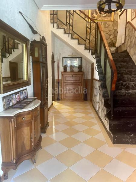 Foto a40dd8e1-9a66-43e4-83f2-6df4004cf42e. Casa amb calefacció aparcament a Centro - Mendibil - Santiago Irun