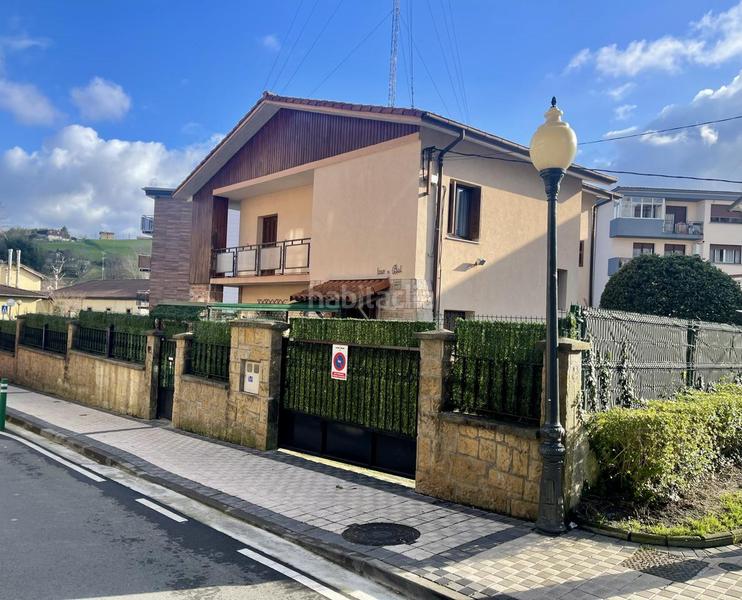 Foto c7445811-53ba-46ad-9557-9879f65eebb3. Casa amb calefacció aparcament a Centro - Mendibil - Santiago Irun