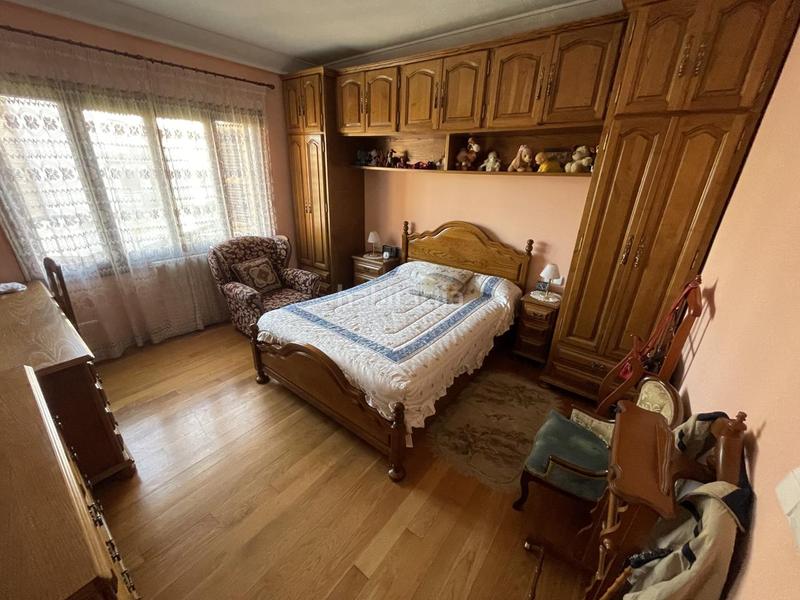 Foto dfce548b-3ac0-4ef1-9430-c6400d6106bc. Casa amb calefacció aparcament a Centro - Mendibil - Santiago Irun