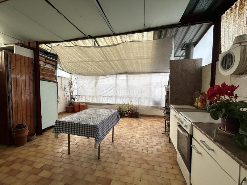 Foto 2f9b56e1-cbfb-4664-bab5-e17c970b7cd3. Casa adossada amb calefacció a Cadreita