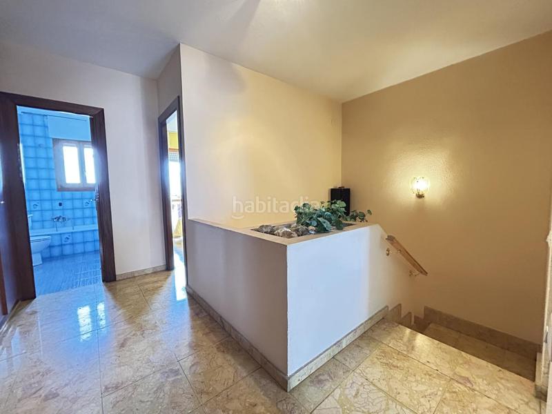 Foto a22a3903-a796-479f-a994-6ef6c0c24565. Casa adossada amb calefacció a Cadreita