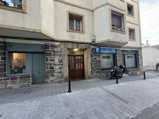 Pis  Sargia kalea. Piso en centro de irun totalmente a reformar