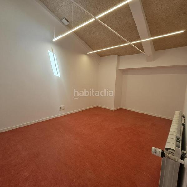 Foto 21a5d82e-99a1-4b3e-8b3e-2fde801eb941. Alquiler local comercial espacio salas multiples en Pamplona / Iruña