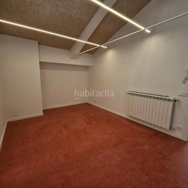 Foto 5b44a0e4-e1b5-443a-8698-c858b79c0891. Alquiler local comercial espacio salas multiples en Pamplona / Iruña