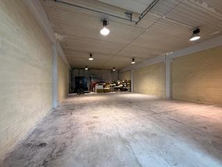 Industrial building  Letxumborro hiribidea. Nave industrialcomercial en irun