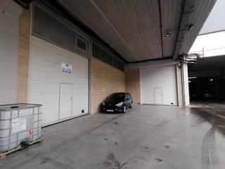 Bâtiment à usage industriel  Letxumborro hiribidea. Nave industrialcomercial en irun