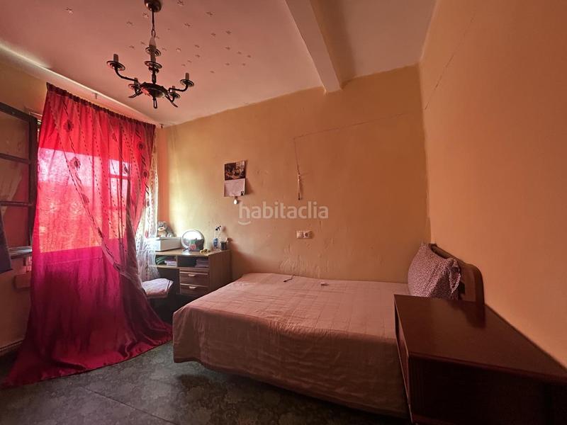 Foto cdd85cde-4e4f-433c-8207-8377e13a5105. Maison avec piscine dans Valtierra