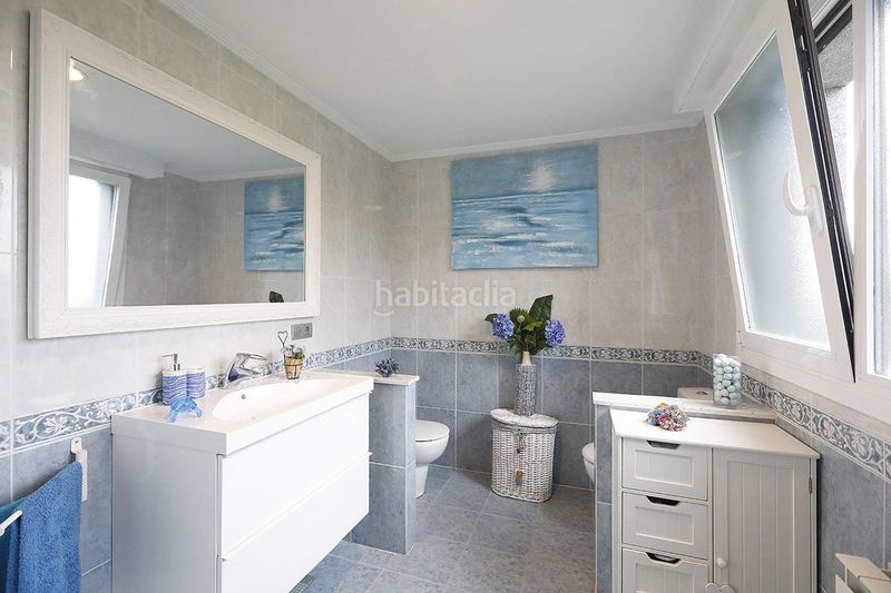 Foto 23cdbefd-91ac-49b6-b53f-7ebe831a39ea. Casa en Hondarribia