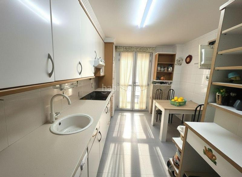 Foto e4e560f6-1aa7-4815-84bd-f60e6cbe7528. Flat with heating parking in Rochapea Pamplona / Iruña