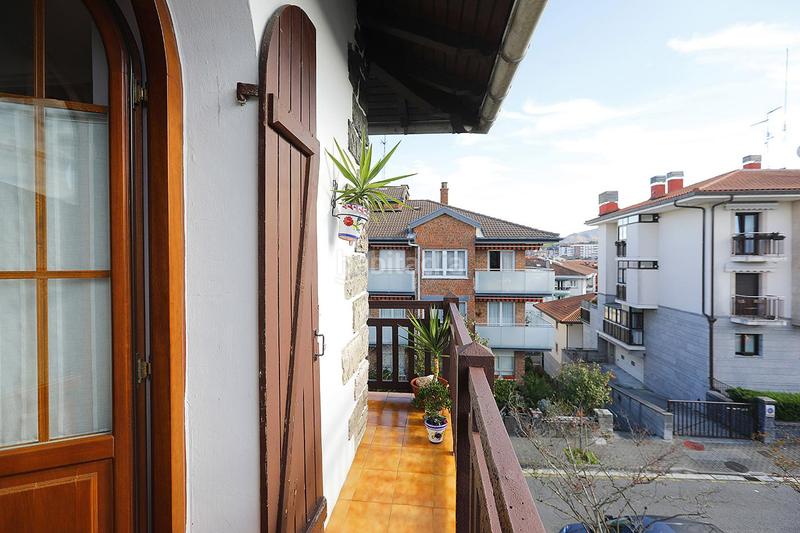 Foto 4a42c5f0-ce21-4735-8690-b74b8c94e2a3. Flat with heating in Centro - Mendibil - Santiago Irun