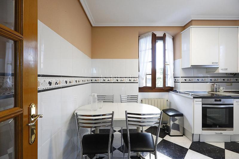 Foto d60e07b4-17a2-4cab-867a-96c784977e13. Flat with heating in Centro - Mendibil - Santiago Irun