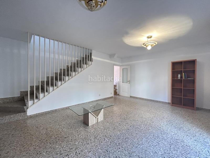 Foto a1080559-fbff-40e1-956c-6656b9288fc2. Haus mit heizung parking in Castejón