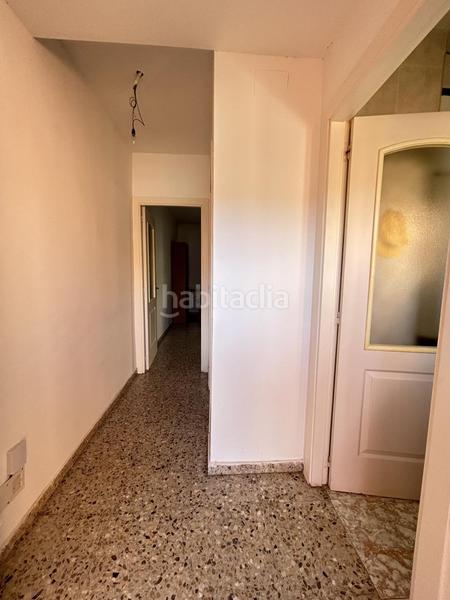 Foto c1967629-0c82-4846-8cf1-5d2b84ae3c92. Haus mit heizung parking in Castejón