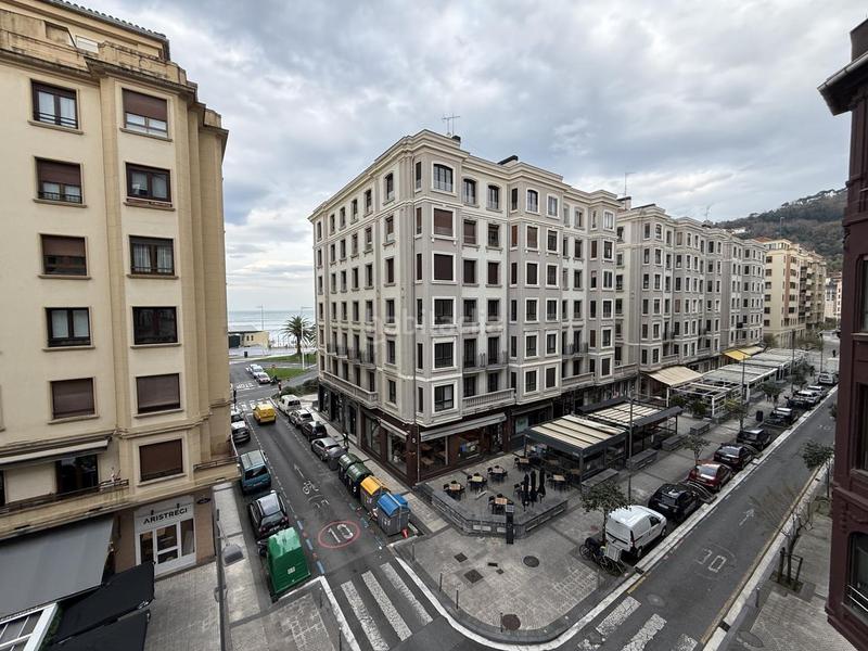 Foto 3bf41b37-2edd-41fa-8ce3-de85350c2a0f. Piso en Gros Donostia - San Sebastián