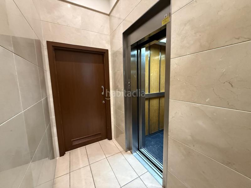 Foto 5c014b08-d3b0-4e5d-b170-f85923a6928b. Piso en Gros Donostia - San Sebastián