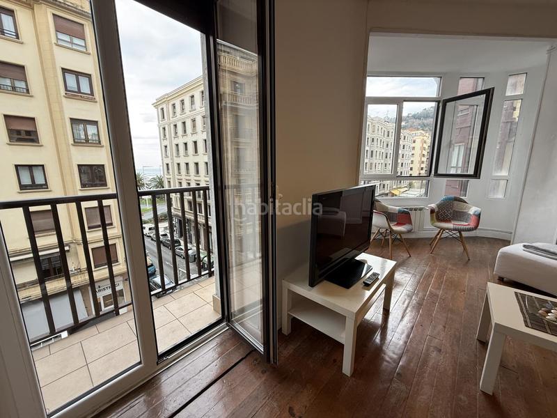 Foto 8e8f253b-be7e-44a3-91be-551ef972c253. Piso en Gros Donostia - San Sebastián