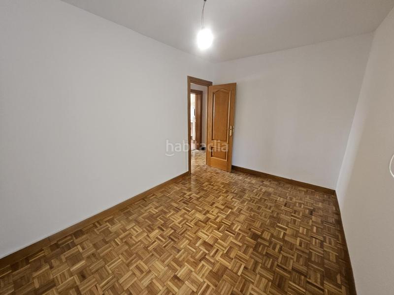 Foto 9a43fbe9-ae20-4ecb-8461-3b951d77c12f. Pis amb calefacció a Chantrea Pamplona / Iruña