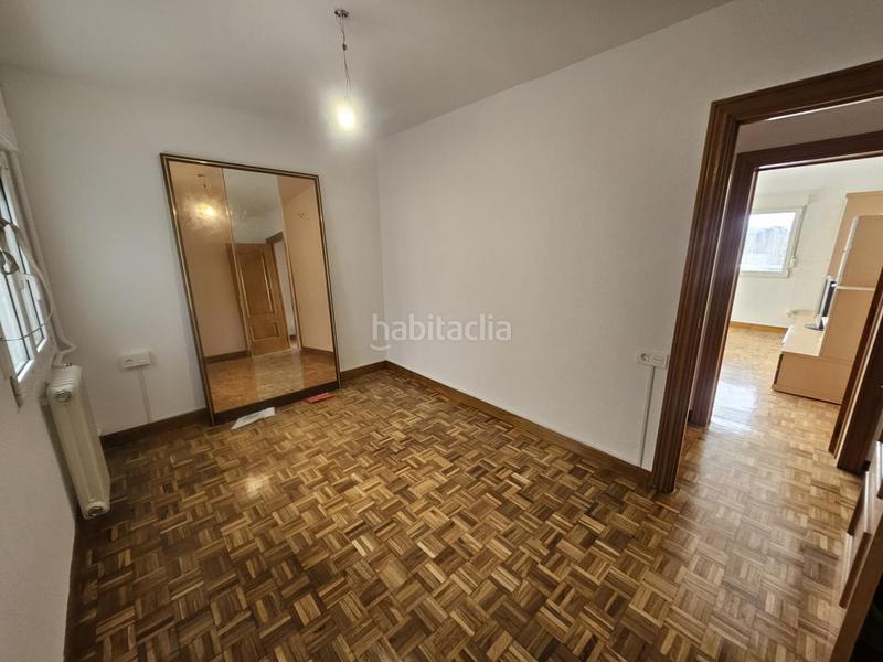 Foto f7bc1e65-3410-438a-a0c6-ea898fad7d24. Pis amb calefacció a Chantrea Pamplona / Iruña