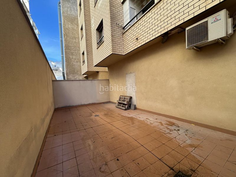 Foto ee7885b9-54a3-4996-ab5a-1ee54a31f4dc. Geschäftsraum in Centro Tudela