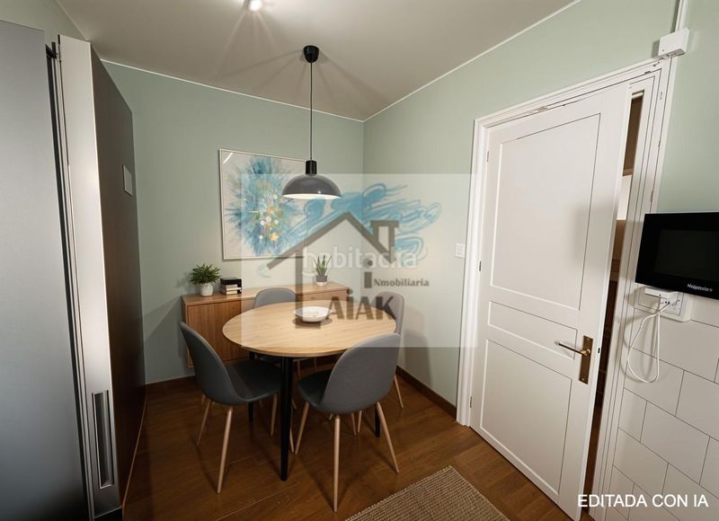 Foto fc1bd0b4-f843-4ca2-8cdb-0fe3b09f953c. Piso en Centro - Mendibil - Santiago Irun