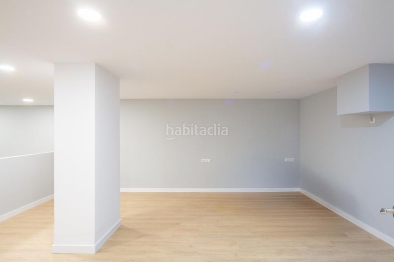 Foto 12ce6d64-13c6-4ba6-a8cd-d932e7e88475. Local comercial a Berriozar