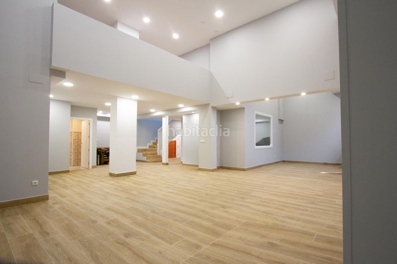 Foto 75bd424b-8509-4ba3-a7e5-051e52a40470. Local comercial a Berriozar