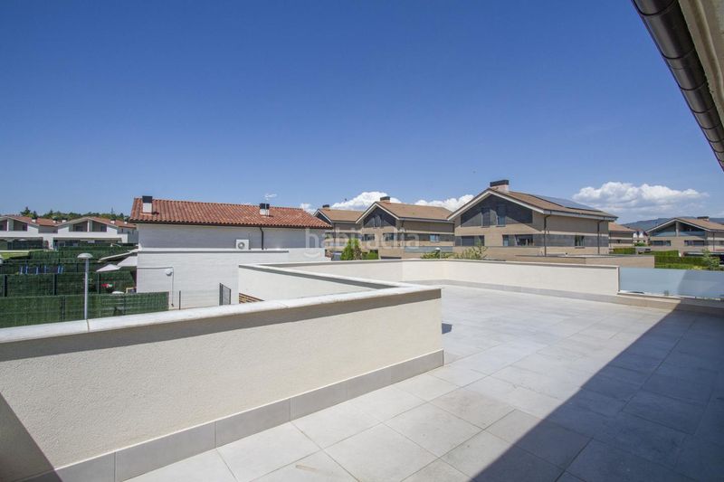 Foto 1fa31304-710f-4a5a-8418-f95a4d7c3332. Casa aparellada amb calefacció aparcament piscina a Iza