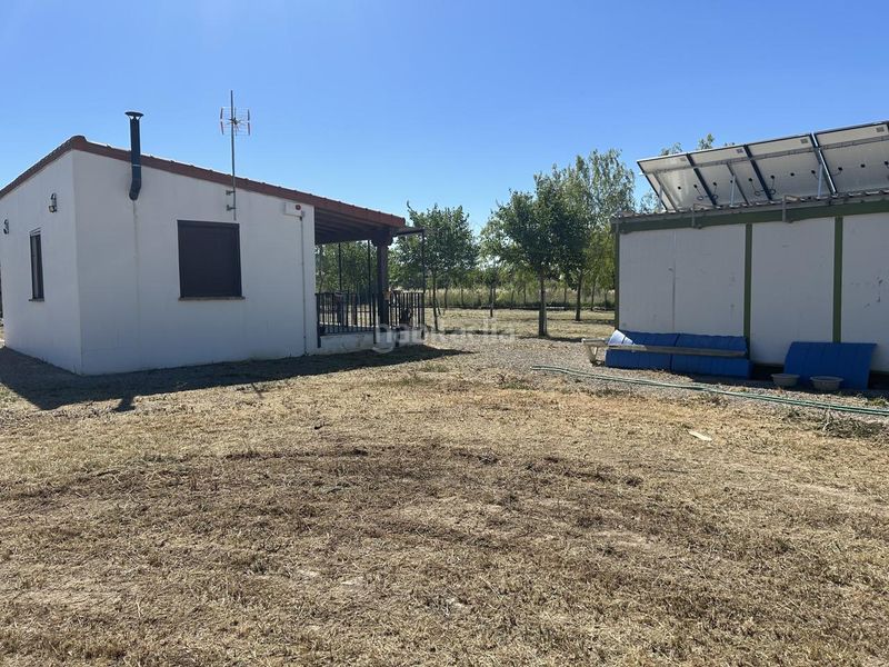 Foto a93d1f98-22a0-4f3d-8ee7-57a9abe0e8fe. Masia a Centro Tudela