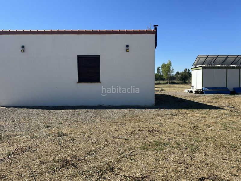 Foto cf1d23a6-b4ba-4ea0-a1f5-e5c6141ee335. Masia a Centro Tudela