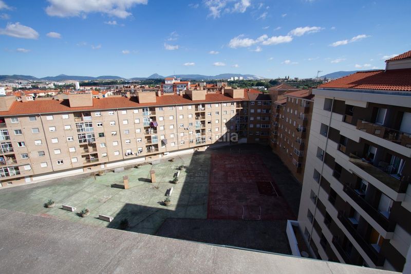 Foto fca5dd3c-94ff-410c-baf7-7ac69be97e3f. Àtic amb calefacció a Ansoáin